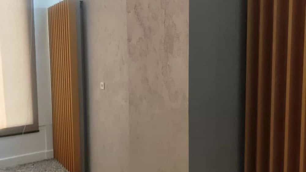 اجرای میکروسمنت داخلی:بهترین پوشش مدرن برای دیوار و کف با اجرای حرفه ای